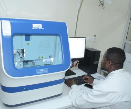 ABI3500xL Genetic Analyzer